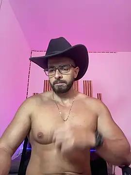 magnumchris online show from April 2026 10:49:02 PM