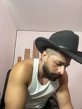 Snapshot of magnumchris chatting on June 2026 07:26:02 PM magnumchris online show from June 2026 07:26:02 PM