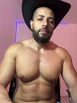 Snapshot of magnumchris chatting on July 2026 07:14:01 PM magnumchris online show from July 2026 07:14:01 PM