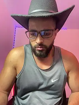 Snapshot of magnumchris chatting on June 2026 08:59:02 PM magnumchris online show from June 2026 08:59:02 PM