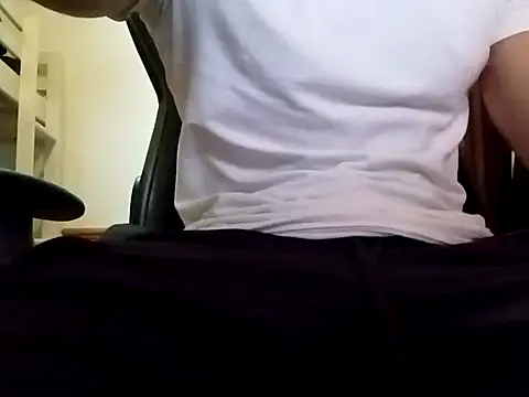 xxyongboyxx online show from March 2026 05:25:02 PM