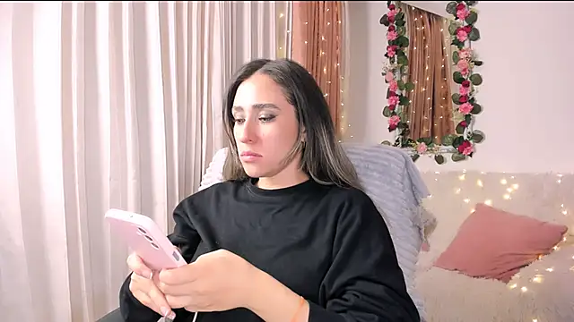 Sara kaic online show from May 2026 03:24:02 AM