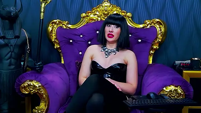 Snapshot of LaraMaeve chatting on February 2026 06:40:02 AM LaraMaeve online show from February 2026 06:40:02 AM