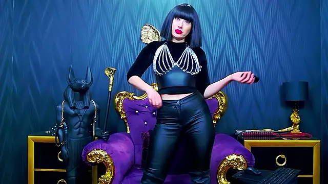 Snapshot of LaraMaeve chatting on February 2026 05:38:02 AM LaraMaeve online show from February 2026 05:38:02 AM