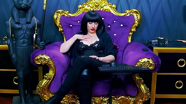 LaraMaeve online show from March 2026 06:17:01 AM