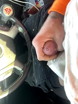 Lilbig 24 online show from November 2025 09:04:01 PM