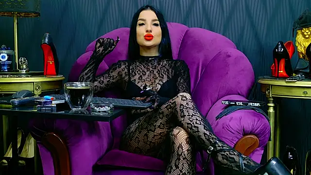VivianReeve online show from May 2026 12:52:01 PM