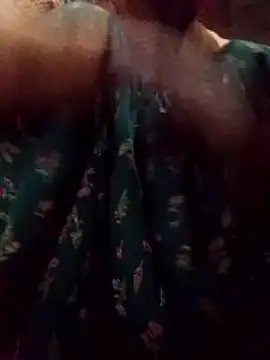 Snapshot of aunty_sumy chatting on November 2025 01:42:01 AM aunty sumy online show from November 2025 01:42:01 AM