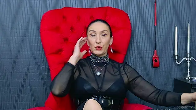 MistressDora online show from May 2026 06:06:02 AM