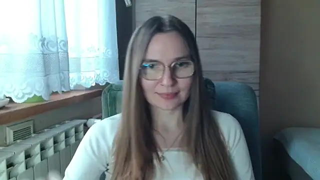 Snapshot of LooveELLYx chatting on November 2025 07:53:01 AM LooveELLYx online show from November 2025 07:53:01 AM