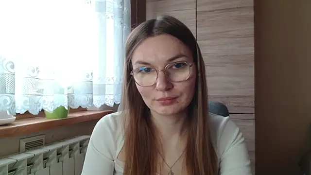 Snapshot of LooveELLYx chatting on October 2025 07:29:02 AM LooveELLYx online show from October 2025 07:29:02 AM