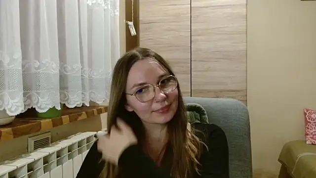 Snapshot of LooveELLYx chatting on November 2025 03:06:02 PM LooveELLYx online show from November 2025 03:06:02 PM