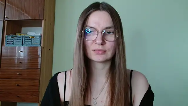 LooveELLYx online show from February 2026 02:34:01 PM