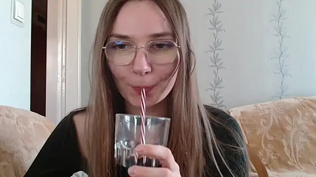 LooveELLYx online show from March 2025 11:12:02 AM