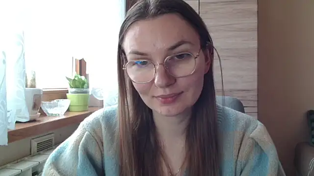 LooveELLYx online show from April 2026 06:26:02 AM