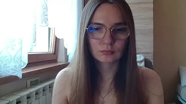 LooveELLYx online show from June 2026 06:30:01 AM