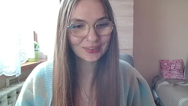 LooveELLYx online show from April 2026 06:21:02 AM