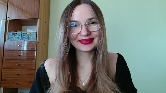 LooveELLYx online show from February 2026 07:41:02 AM