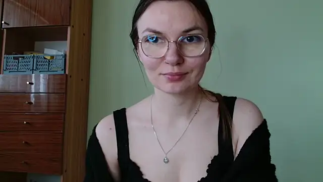 LooveELLYx online show from February 2026 07:30:01 AM