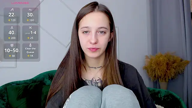 Little cherryy   online show from September 2025 06:29:02 AM