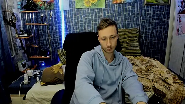 CuteBoy228 online show from February 2026 08:38:01 PM