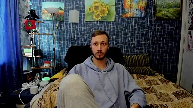 CuteBoy228 online show from February 2026 01:33:02 PM