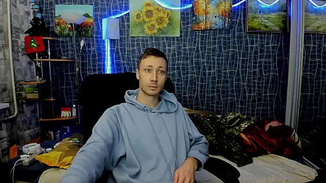 CuteBoy228 online show from February 2026 03:10:02 PM