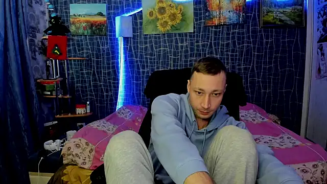 CuteBoy228 online show from January 2026 01:27:01 PM