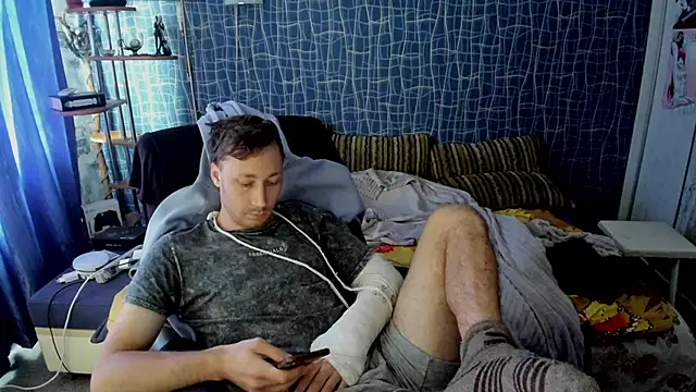 Snapshot of CuteBoy228 chatting on June 2026 09:14:01 AM CuteBoy228 online show from June 2026 09:14:01 AM