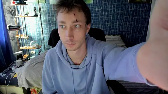 CuteBoy228 online show from April 2026 10:22:02 AM