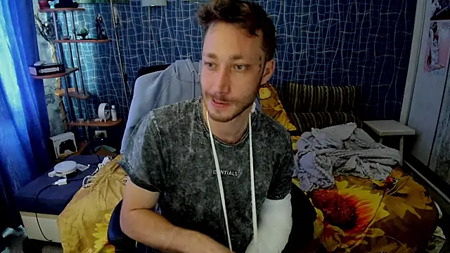 CuteBoy228 online show from May 2026 09:40:01 AM