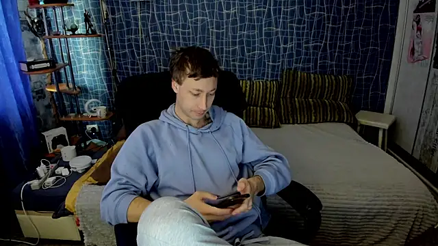 CuteBoy228 online show from April 2026 12:53:01 PM