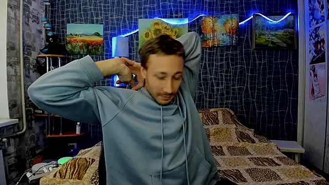 CuteBoy228 online show from December 2025 01:26:02 PM