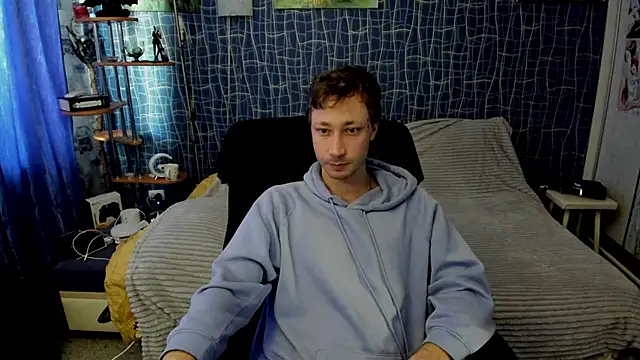 CuteBoy228 online show from May 2026 01:15:01 PM