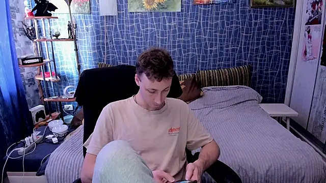 CuteBoy228 online show from March 2026 12:42:02 PM