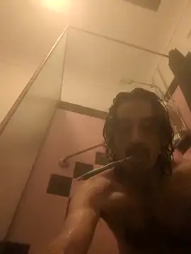 straightozgoesdwn online show from October 2025 04:51:01 PM