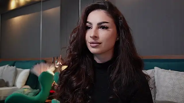 EmilyTrix online show from April 2026 09:33:02 PM