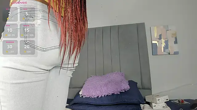 Sophia Ebony online show from April 2026 12:17:01 PM