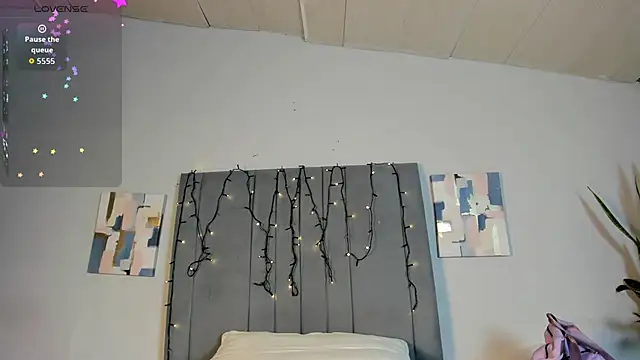 Sophia Ebony online show from January 2026 12:31:01 PM