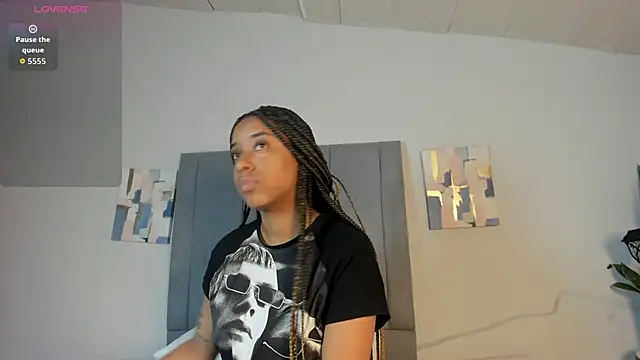 Sophia Ebony online show from November 2025 12:41:01 PM