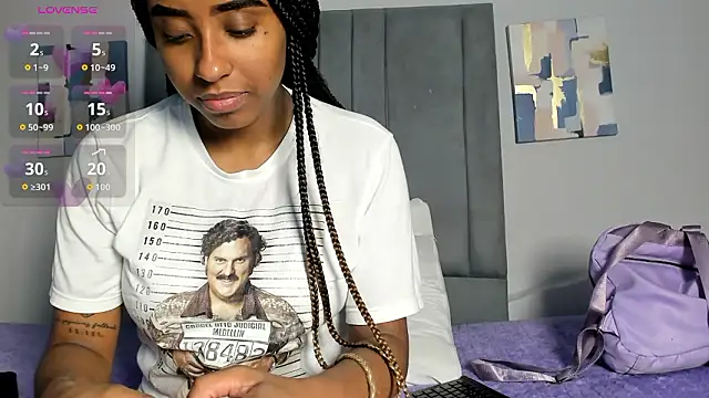 Sophia Ebony online show from February 2026 12:27:01 PM