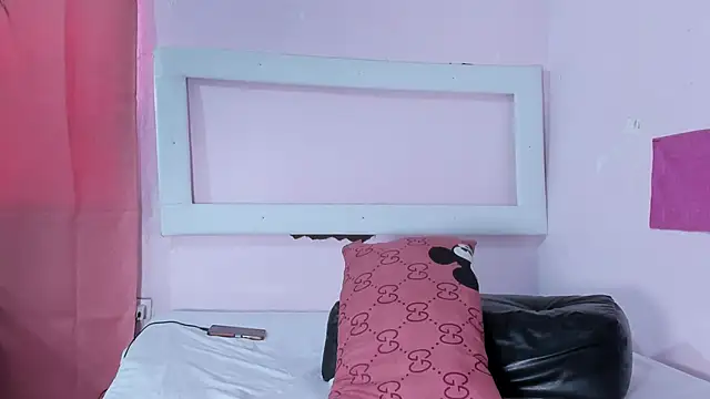 kethe love  online show from November 2025 07:47:01 PM