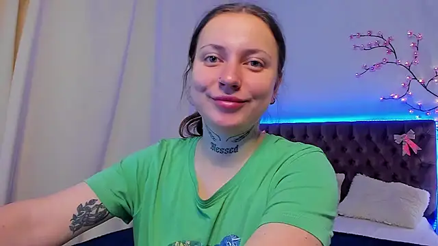 Snapshot of LilaVame chatting on October 2025 07:38:02 PM LilaVame online show from October 2025 07:38:02 PM