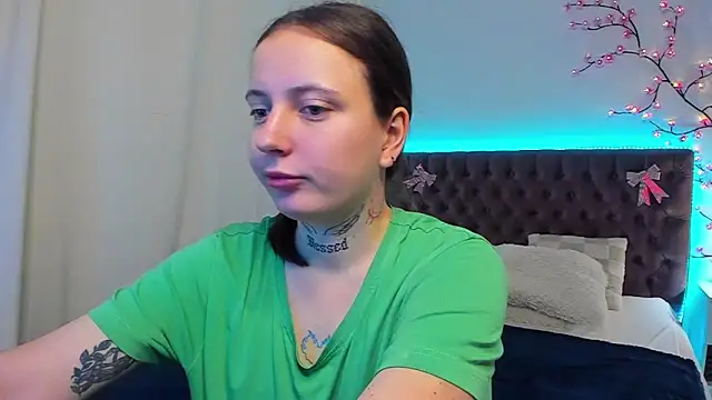Snapshot of LilaVame chatting on October 2025 01:45:02 PM LilaVame online show from October 2025 01:45:02 PM