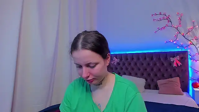 LilaVame online show from November 2025 08:31:02 PM