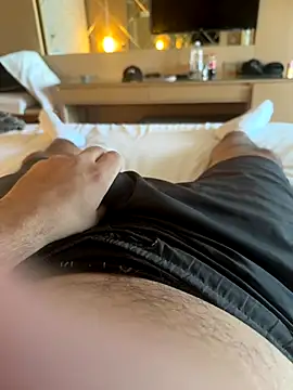 yungdboiy online show from September 2025 08:09:01 AM