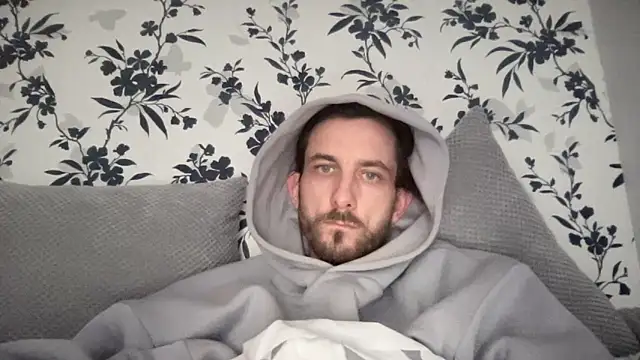 Big8inchUncutCock online show from April 2026 10:06:01 AM