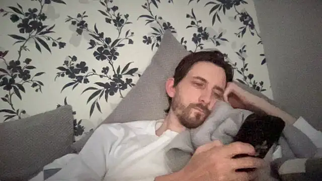 Snapshot of Big8inchUncutCock chatting on April 2026 08:15:01 AM Big8inchUncutCock online show from April 2026 08:15:01 AM