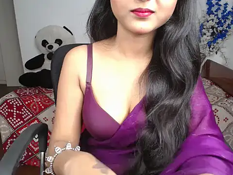 Snapshot of Heavan_queen chatting on October 2025 05:17:02 AM Heavan queen online show from October 2025 05:17:02 AM