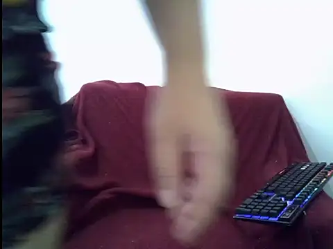 Snapshot of LunnaDuvall chatting on December 2025 12:22:02 PM LunnaDuvall online show from December 2025 12:22:02 PM